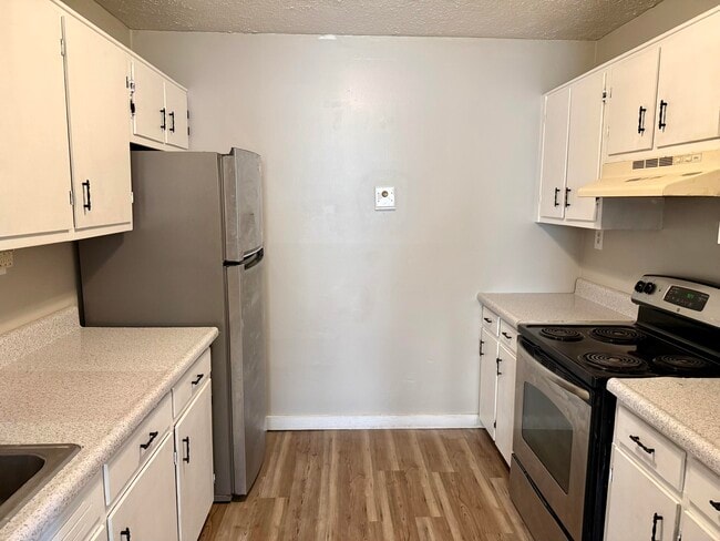 Foto del edificio - 51 Shields Ln