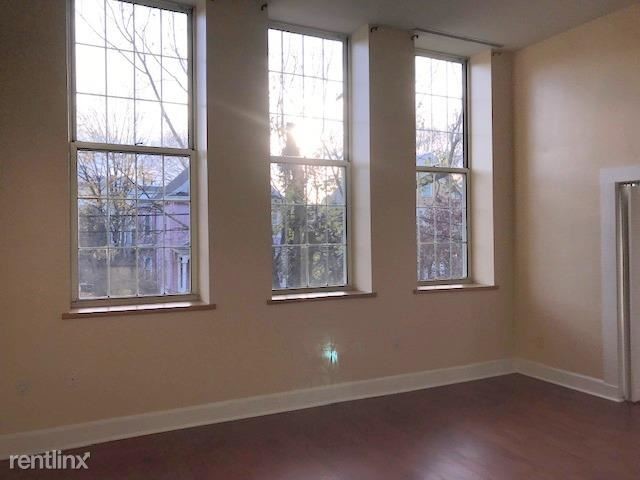 Foto del edificio - 3 br, 2 bath  - 38 Walden St