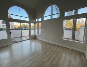 Building Photo - 29552 Courtney Pl