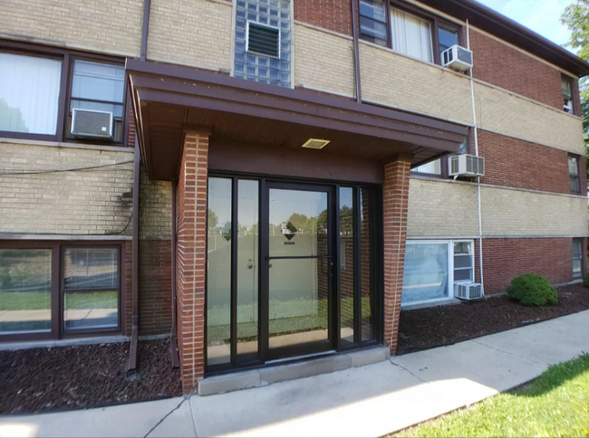 Foto del edificio - 9641 S Pulaski Rd