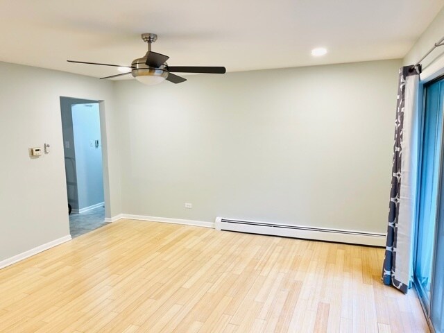 Building Photo - 10425 S Hale Ave