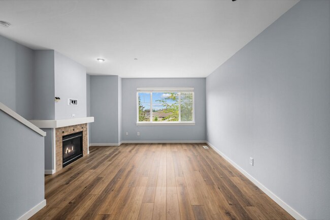 Building Photo - 9113 Merritt Ave SE