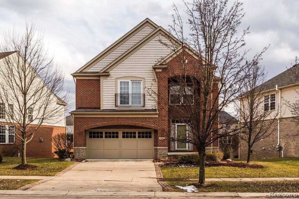 44919 Paine Dr, Novi, MI 48377 House Rental in Novi, MI