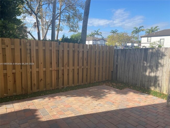 Building Photo - 7670 NW 113th Path