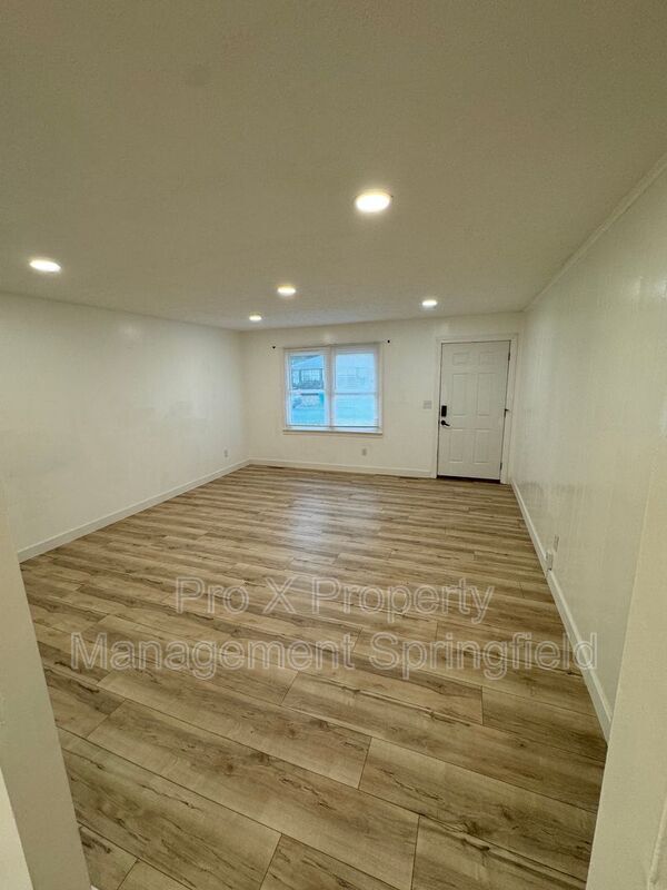 Foto del edificio - 2522 S Jefferson Ave