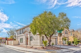 Building Photo - 6521 Mandarin Zest Ct