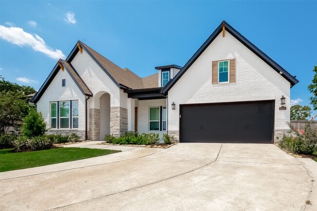 Building Photo - 24351 Dyer Hl Wy