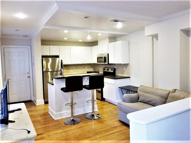 Foto del edificio - 1714 Pine St