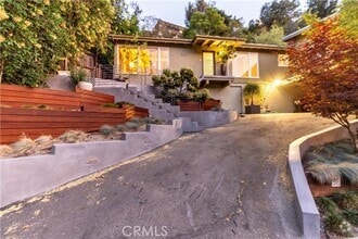 Building Photo - 2412 Canyon Oak Dr