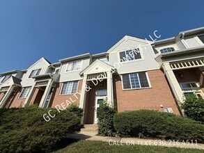 Building Photo - 2105 W Concord Ln