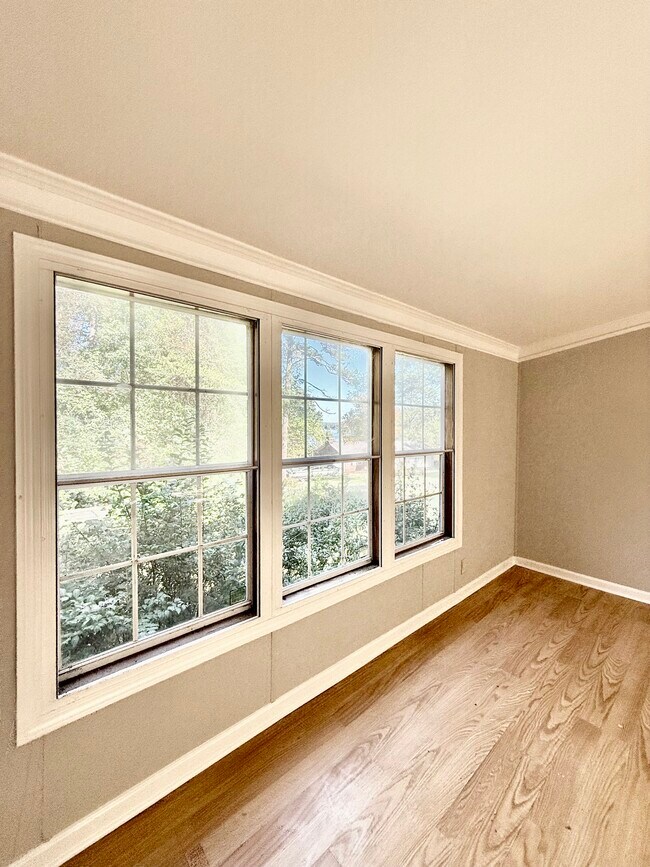 Building Photo - 280 Webb Heights Cir