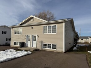 Building Photo - 345 R. Marguerite