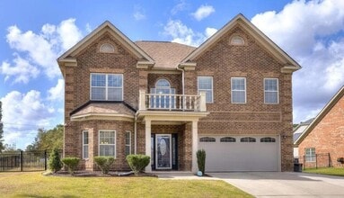 Building Photo - 680 Curlew Cir