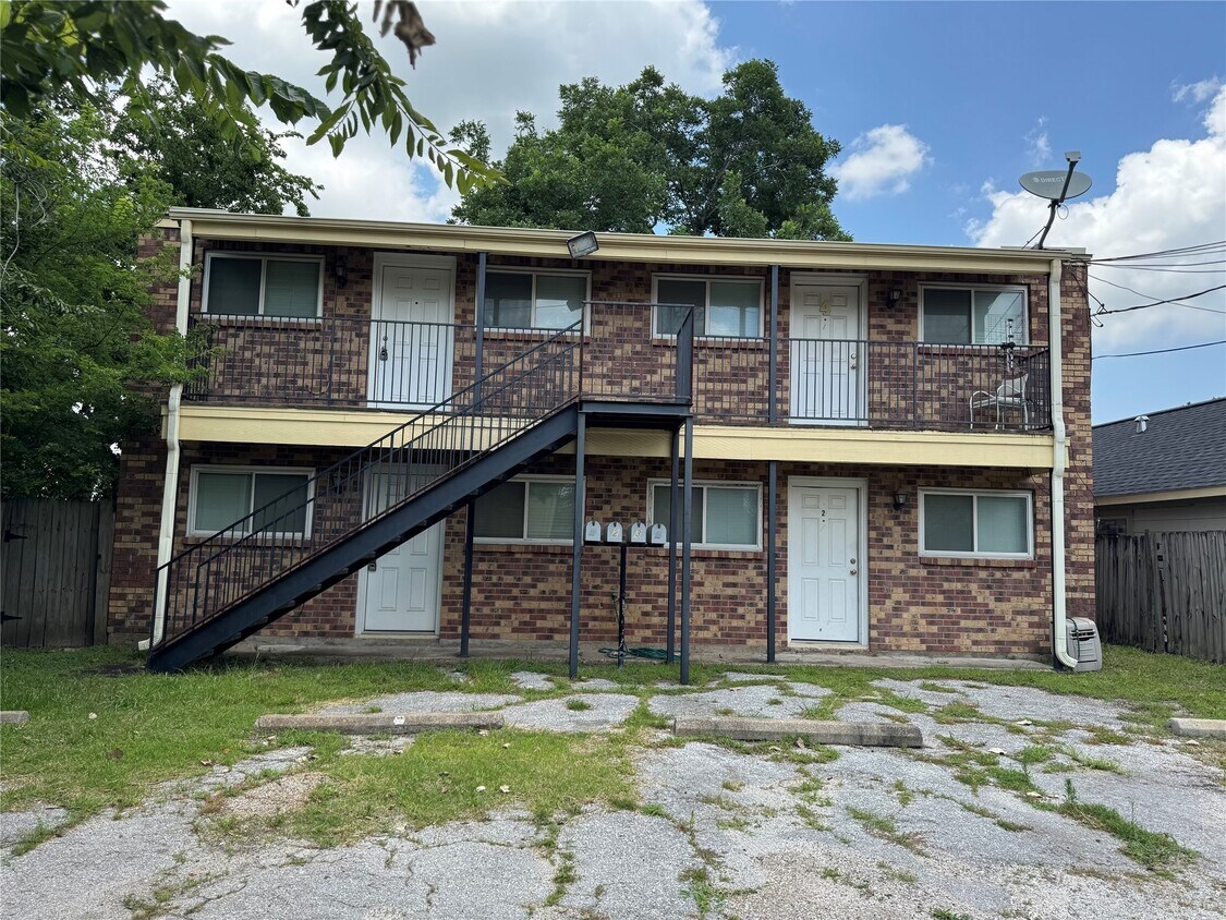 Foto principal - 1405 2nd St