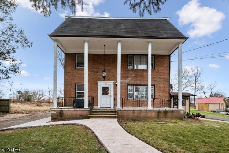 Foto principal - 480 Parkway Dr