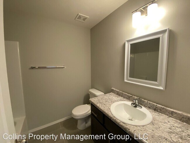 Building Photo - 4 br, 2 bath House - 1500 E. New Madrid St.