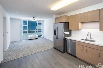 Building Photo - 7000 Hawaii Kai Dr