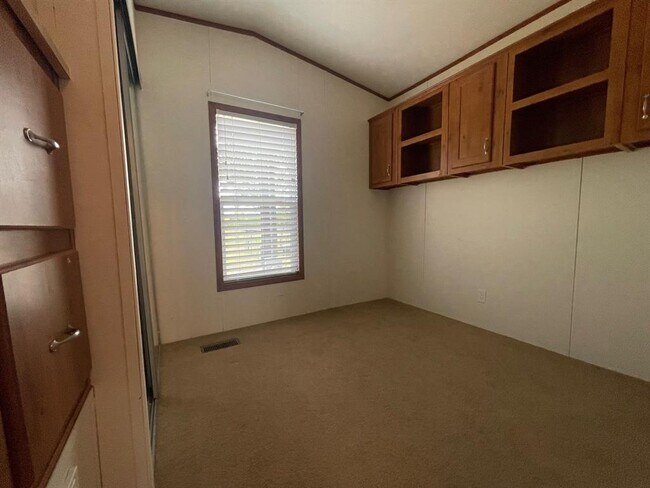 Building Photo - 7107 Kamas Ln