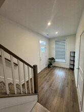 Building Photo - 149 Choke Cherry Ct