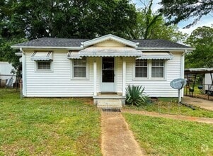 Building Photo - 10 Yellowstone Dr