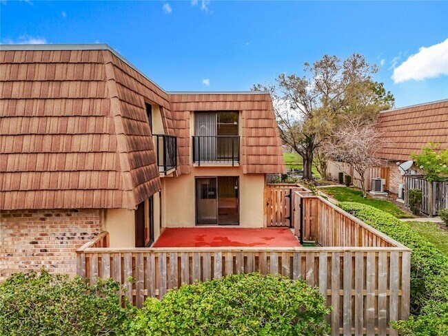 Foto del edificio - 5271 Coral Ct