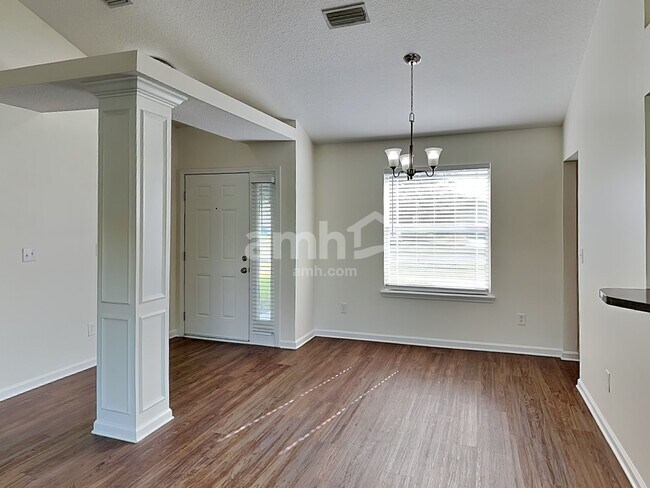 Foto del edificio - 11473 Rolling River Boulevard