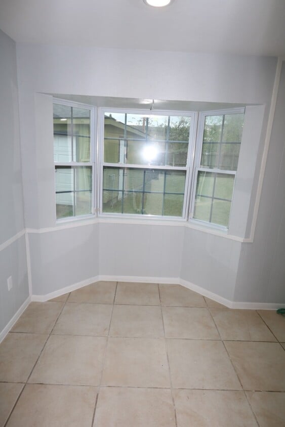 Foto del edificio - 12615 Huntington Venture Dr