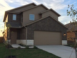 Building Photo - 261 Northern Flicker St