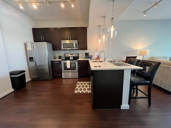 Foto del edificio - 3380 Peachtree Rd NE