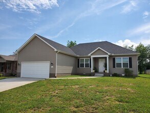 Building Photo - 357 Paige Ave