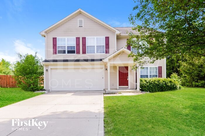 Primary Photo - 7025 Village Oaks Dr