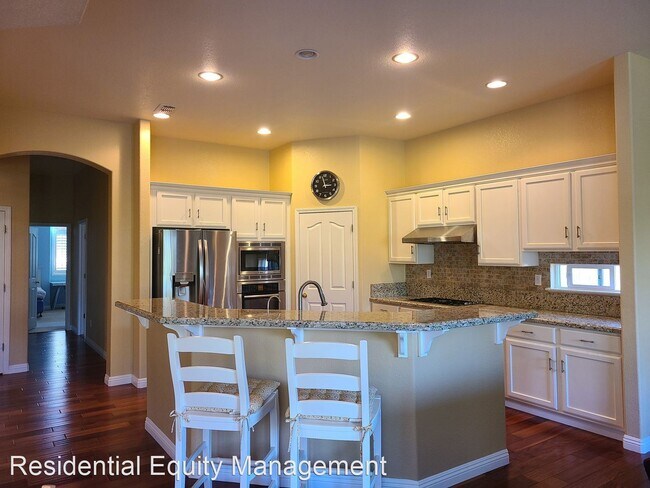 Foto del edificio - 3 br, 2.5 bath House - 700 Taylor Street