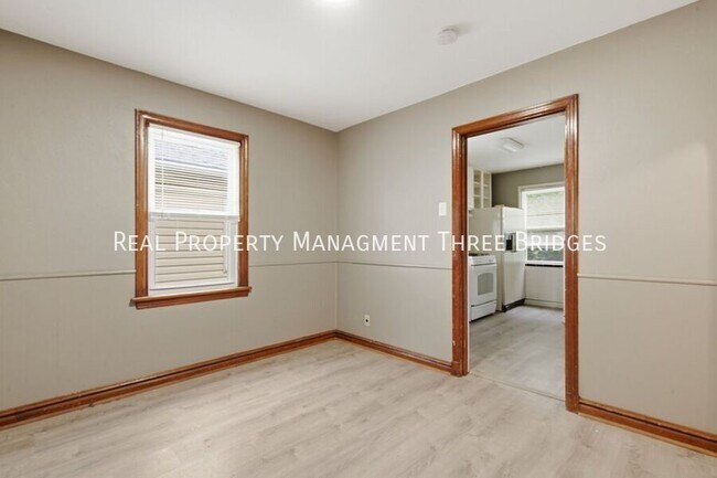Foto del edificio - 249 S Hartnett Ave