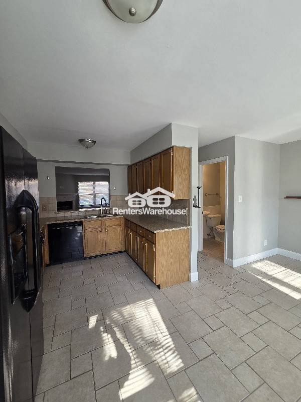 Foto del edificio - 935 Quail Meadows Ct