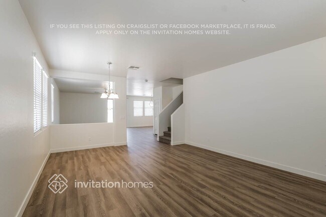 Foto del edificio - 1806 E Patrick Ln