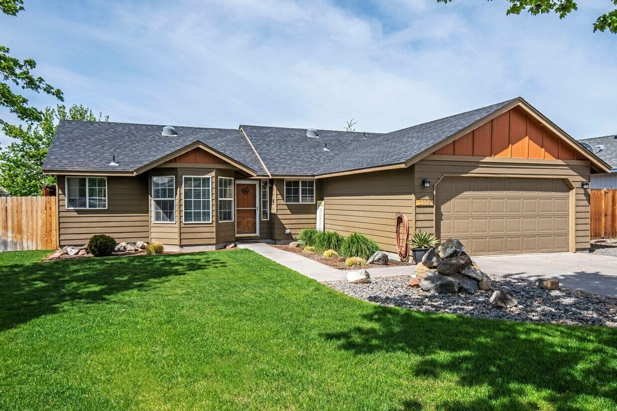 Primary Photo - Single level home