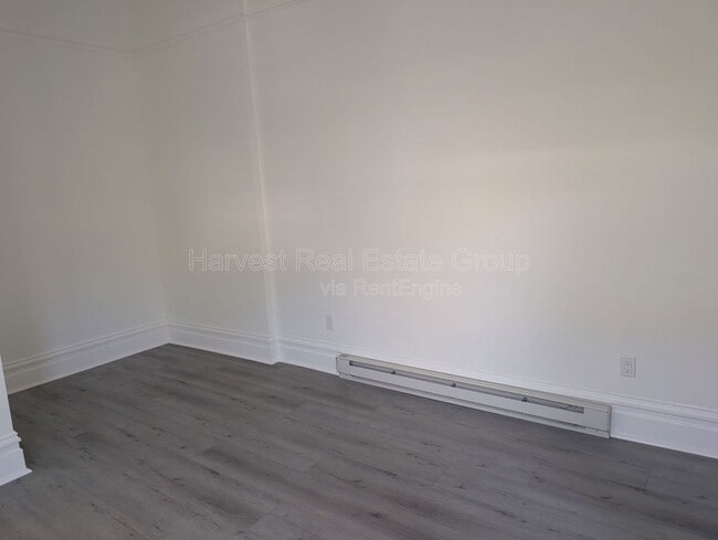 Photo - 1704 10th Ave Apartment