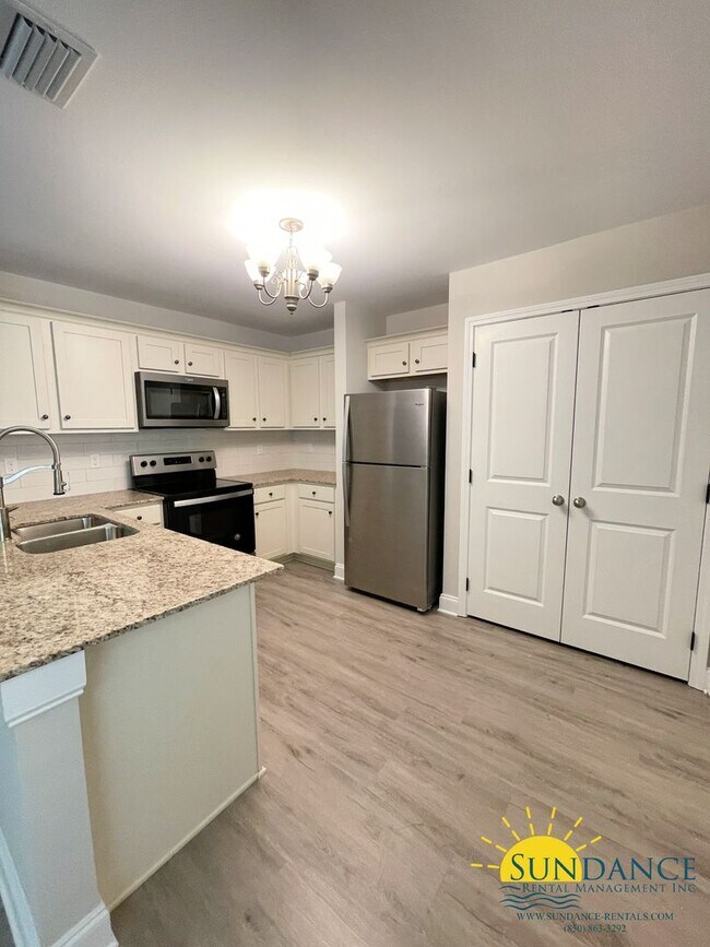 Foto del edificio - Lovely 2 Bedroom Unit in Fort Walton