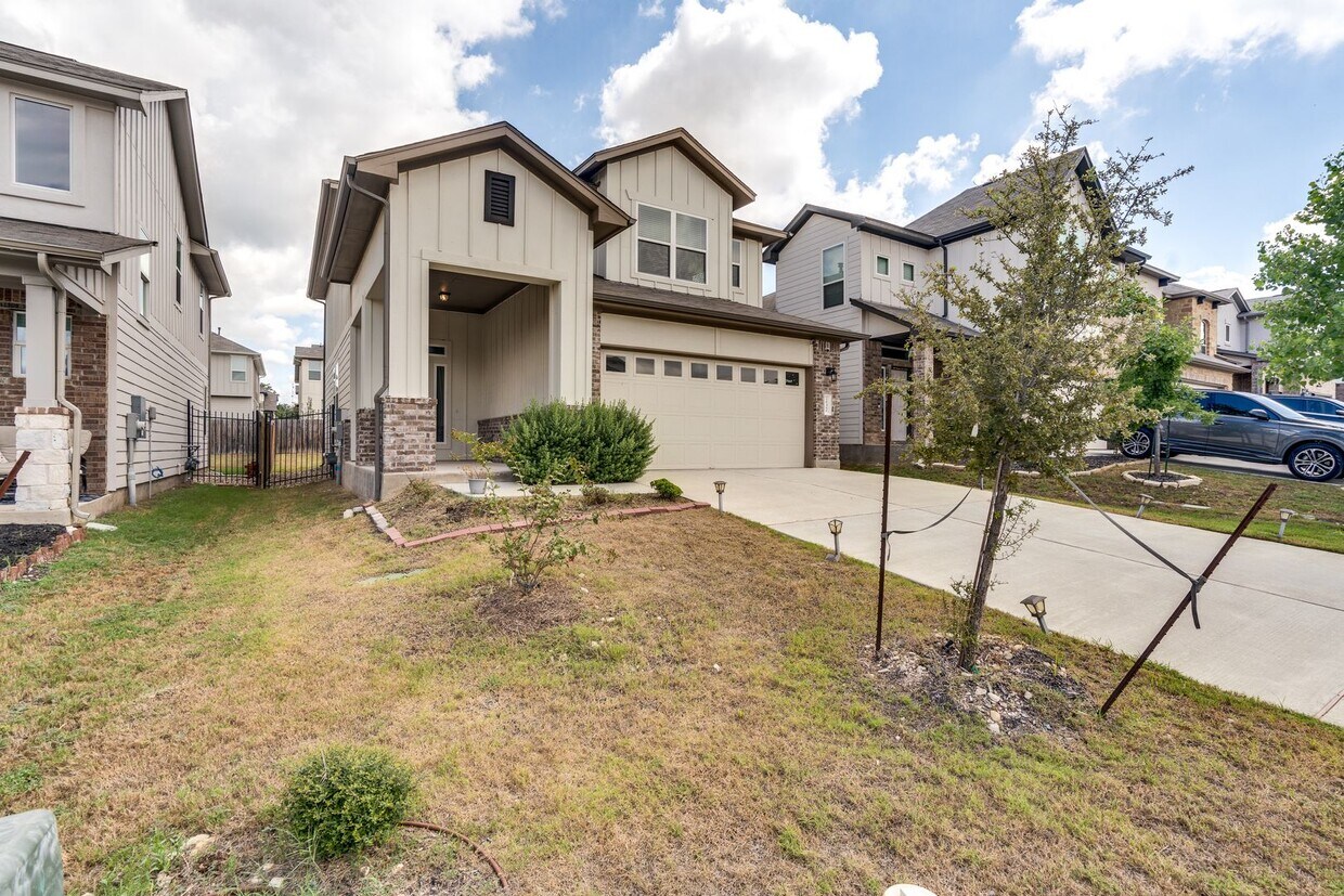 Primary Photo - 237 Hauser Dr