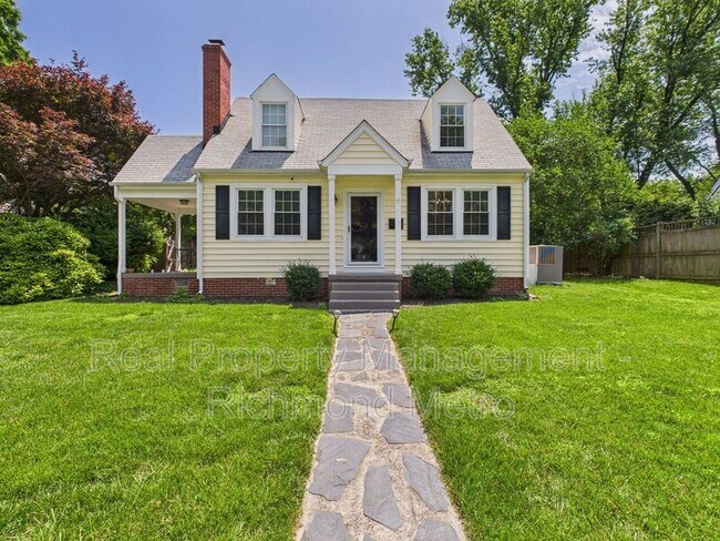 Foto del edificio - 1101 Normandy Dr