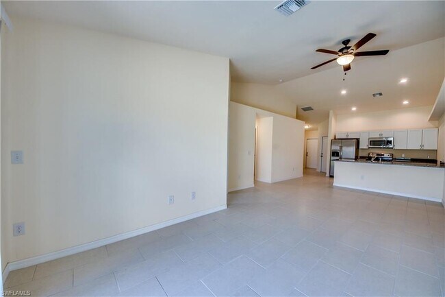 Building Photo - 1633 SW 33rd St