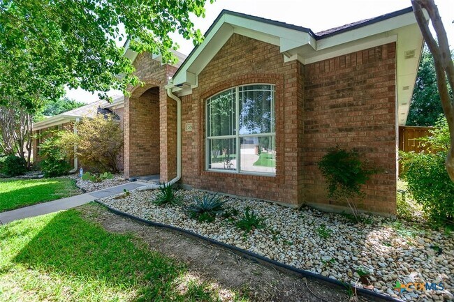 Building Photo - 2015 Kangaroo Trail
