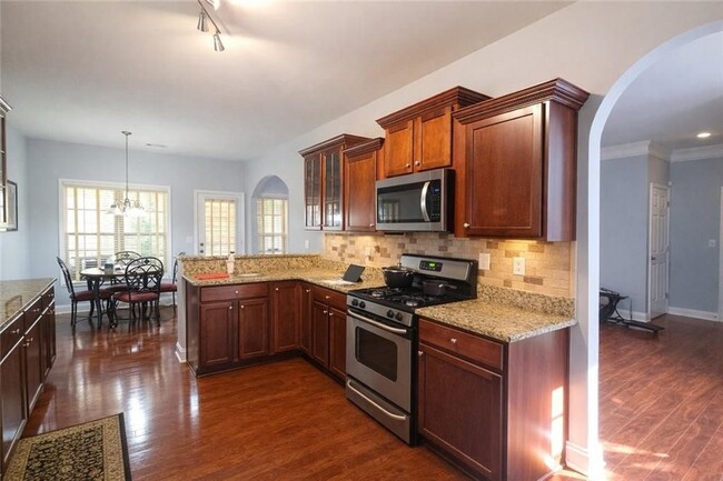 Building Photo - 788 Scenic Park Ct
