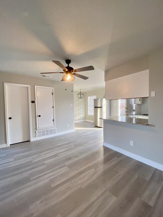 Dinning room - 8129 Julie Ave