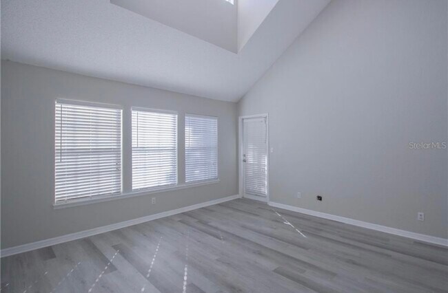 Building Photo - 3266 Haviland Ct