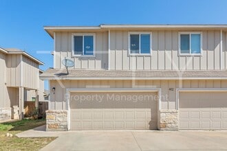 Building Photo - 412 Carl Shipp Dr