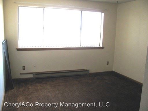 Foto del edificio - 761 W 24th St