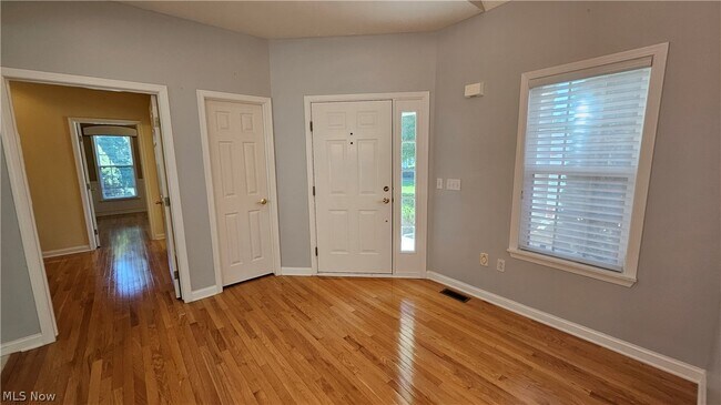 Foto del edificio - 7235 Dursley Ct