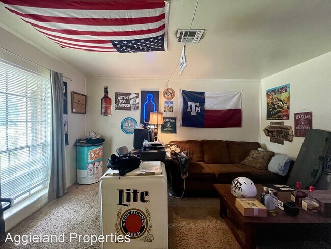 Foto del edificio - 3 br, 2 bath House - 1201 Francis