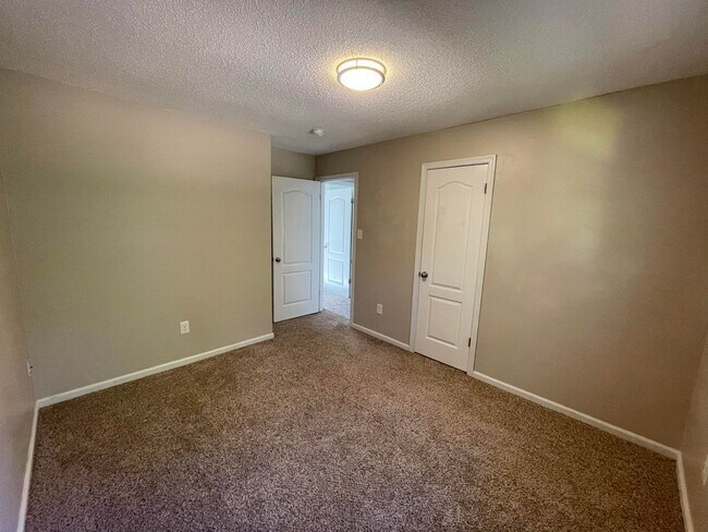 Foto del edificio - Virginia Beach Gem – 3 Bed, 2.5 Bath with ...